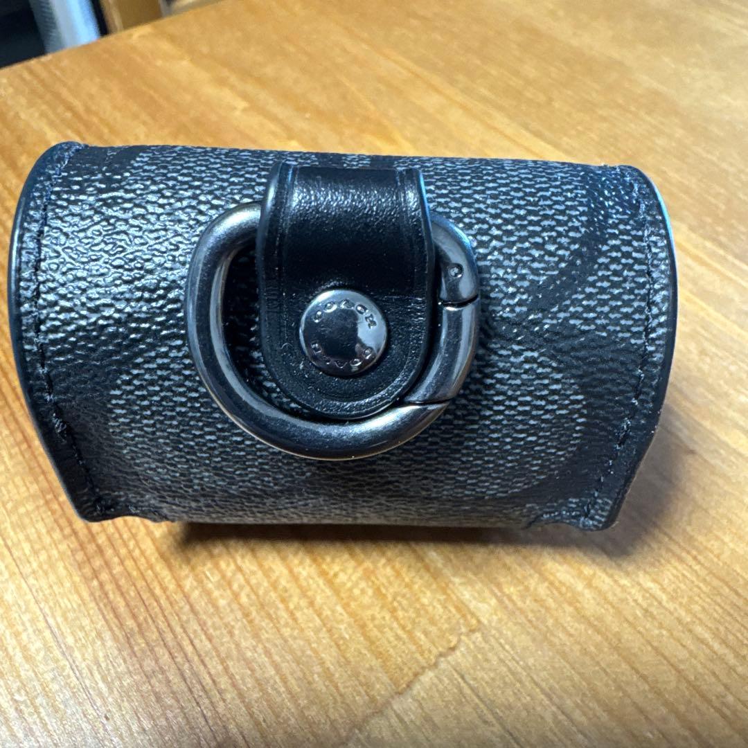 コーチ　AirPods Pro ケース　シグネチャー　新品