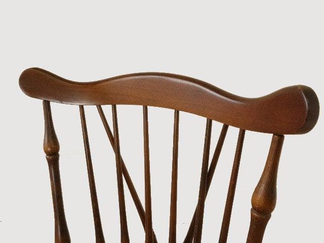 飛騨産業　キツツキ　スピンドルチェアーB　イス　椅子　 木製　再塗装済ＵＳＥＤ