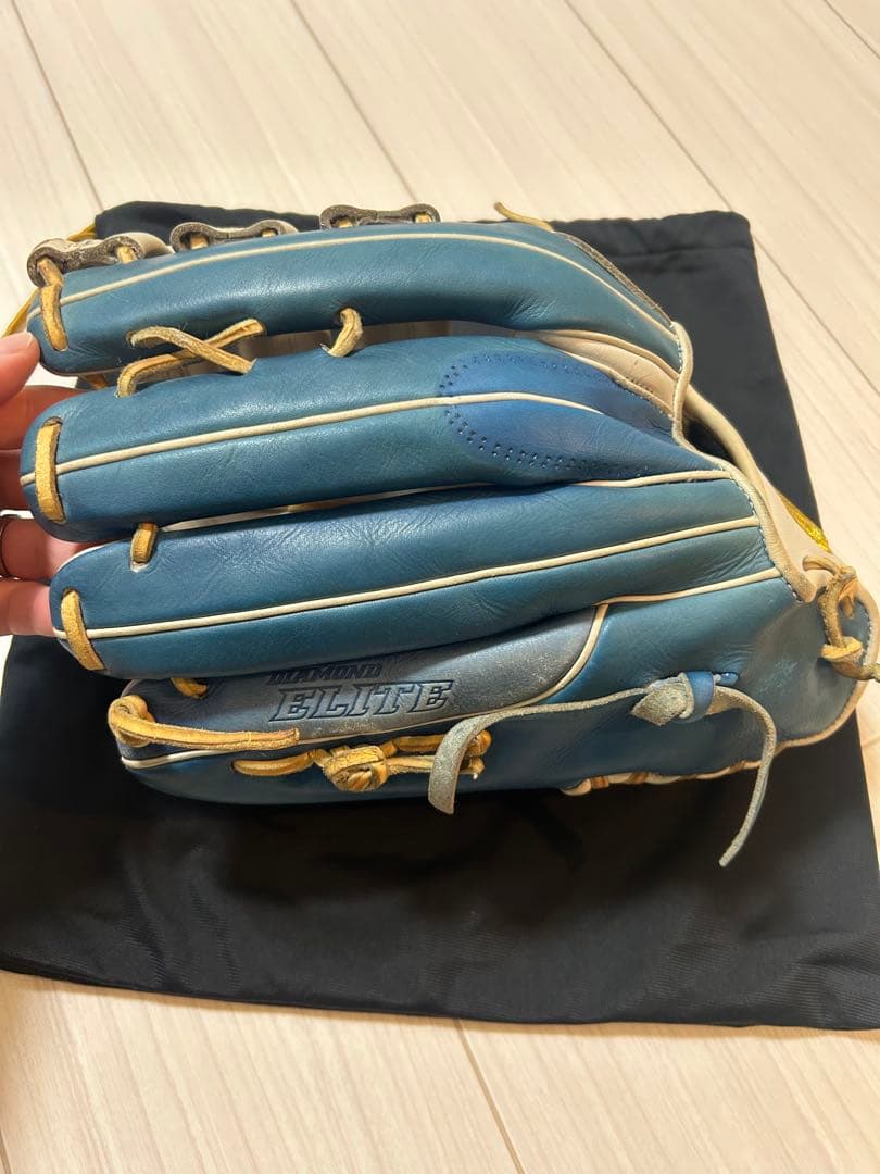 ナイキ軟式グローブ