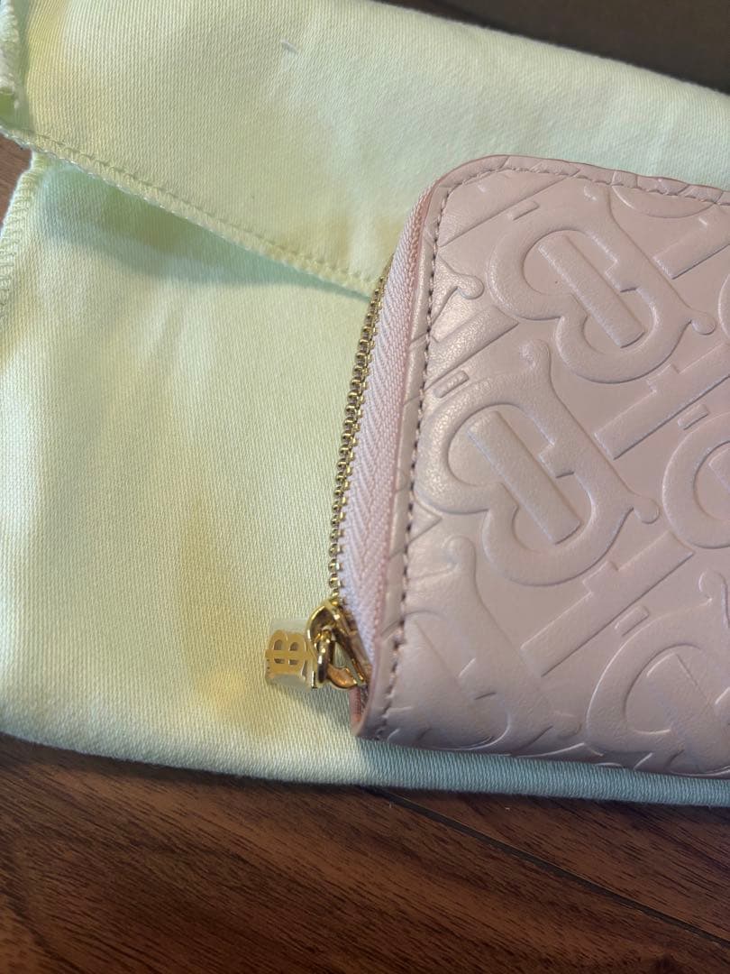 美品　バーバリー　長財布　ピンク