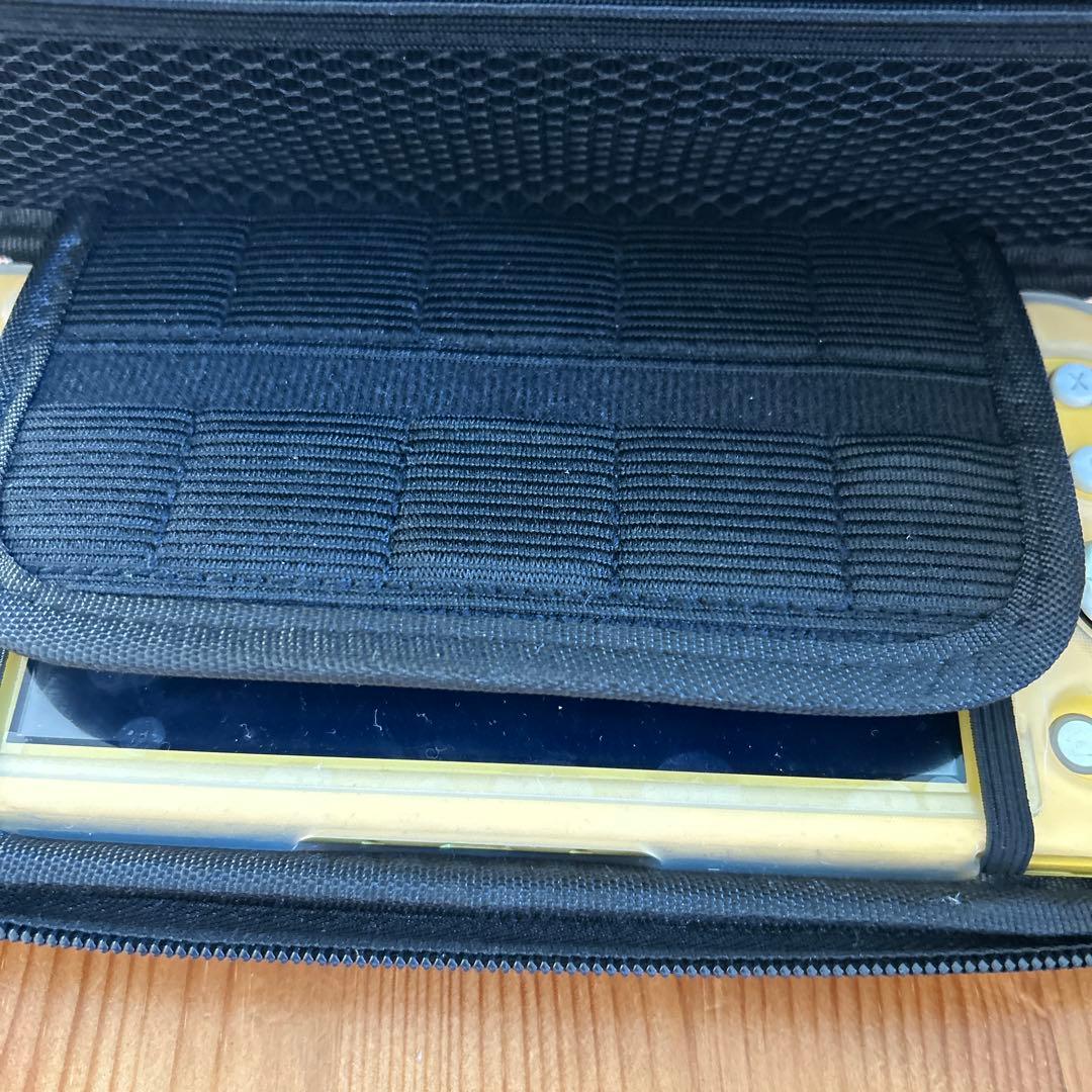 ニンテンドーSwitch ライト☆ケース付き