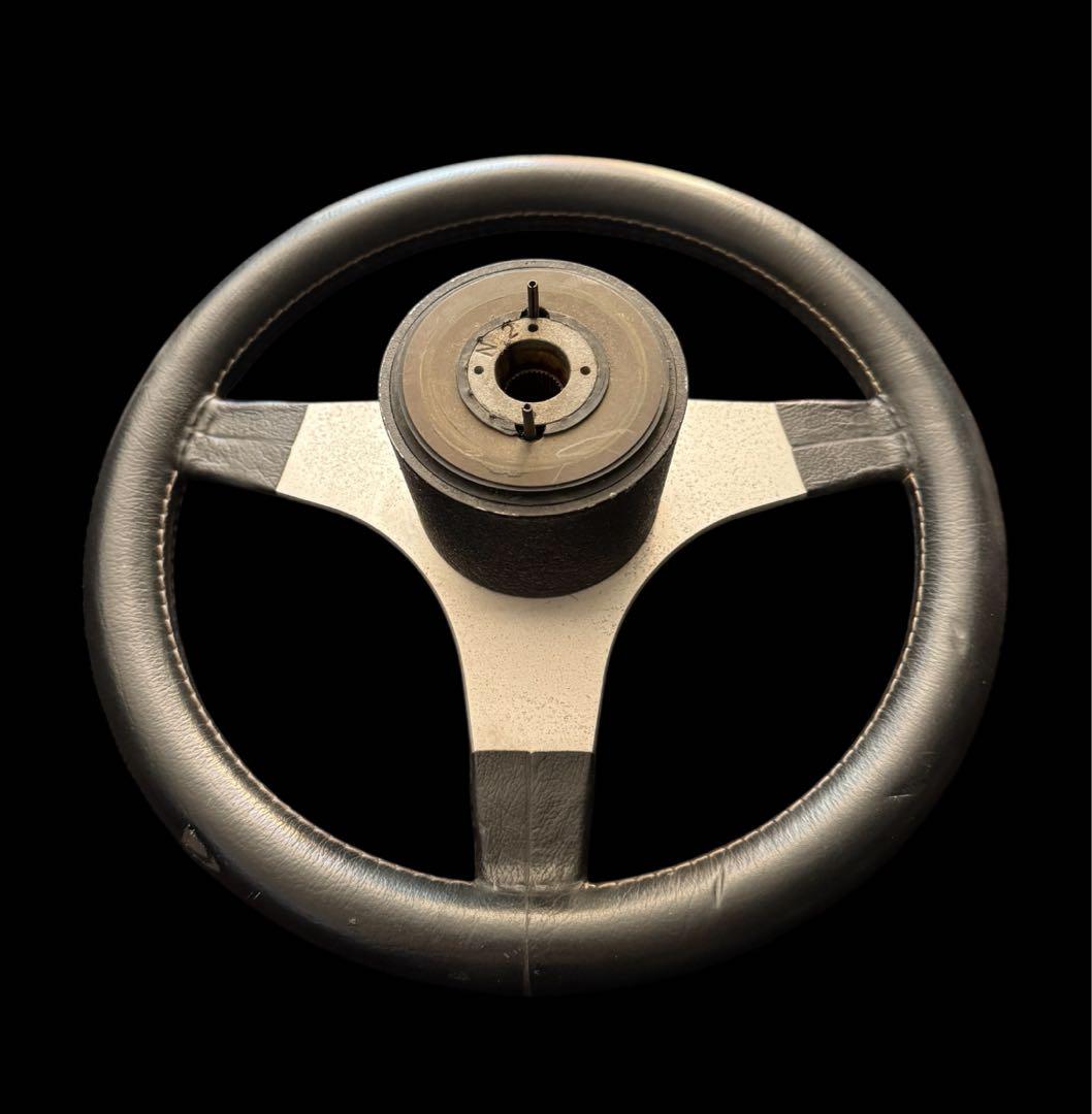 アバルト(ABARTH)ステアリング　ハンドル　送料込