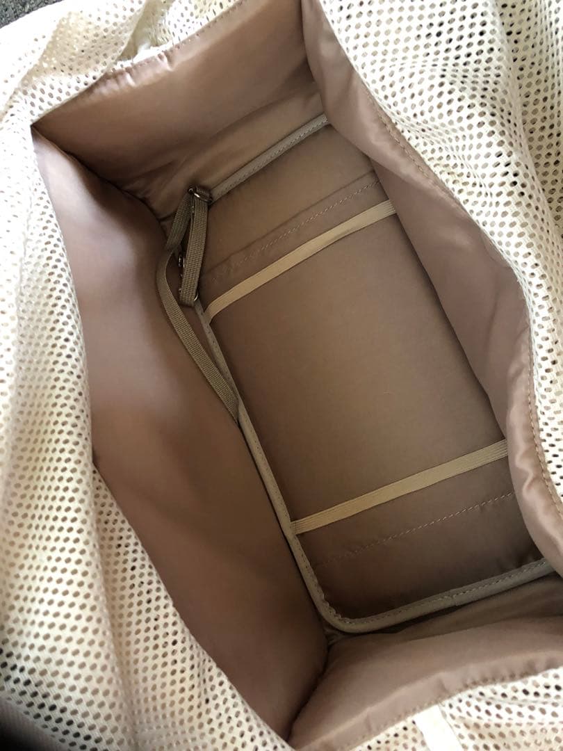 フロントスリングバッグ　犬用抱っこ紐　DADADA/ novino