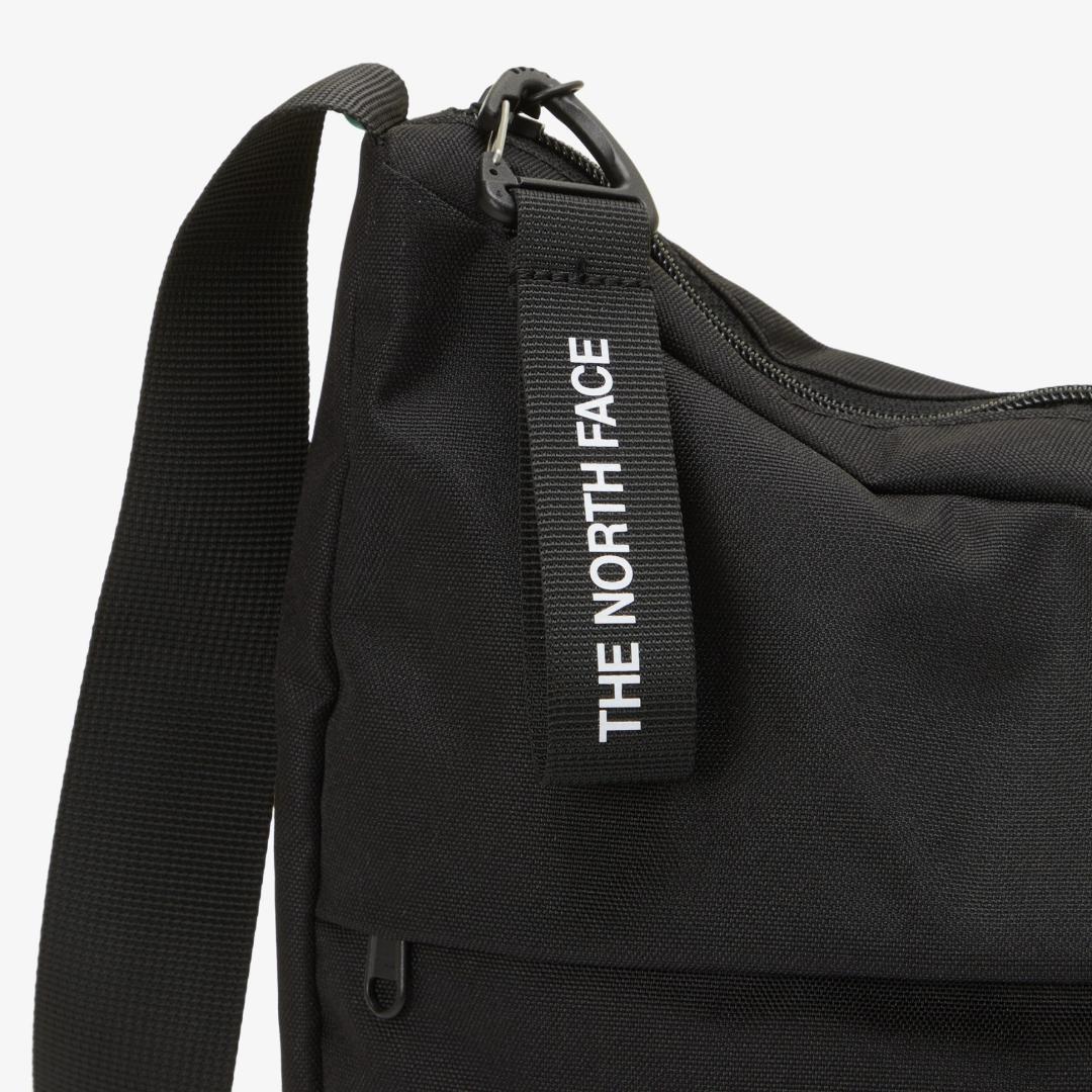 完売！ノースフェイス　NUPTSE　ショルダーバッグ　クロスバッグL　BLK