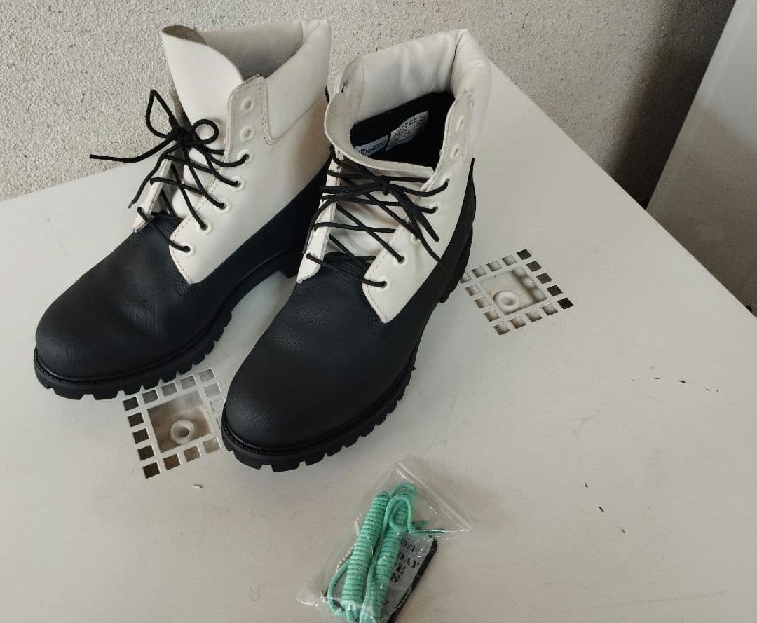 ティンバーランド　防水　６インチ　白✕黒　HELCOR　26.5センチ