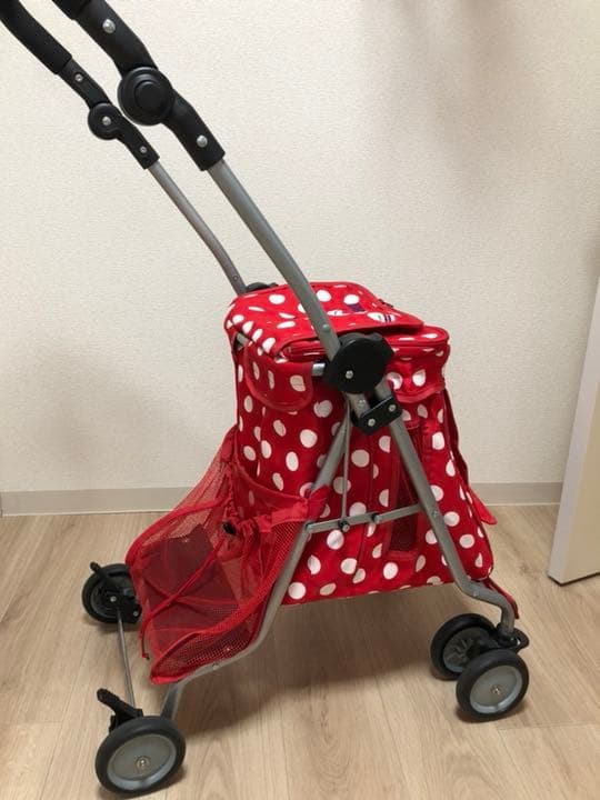 ミニーちゃんドット柄の犬用ベビーカー‼️数量限定品Disney