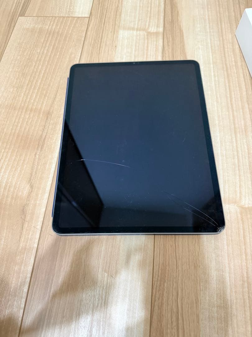 【即発送】iPad Pro 1TB Magic Keyboardセット 傷あり