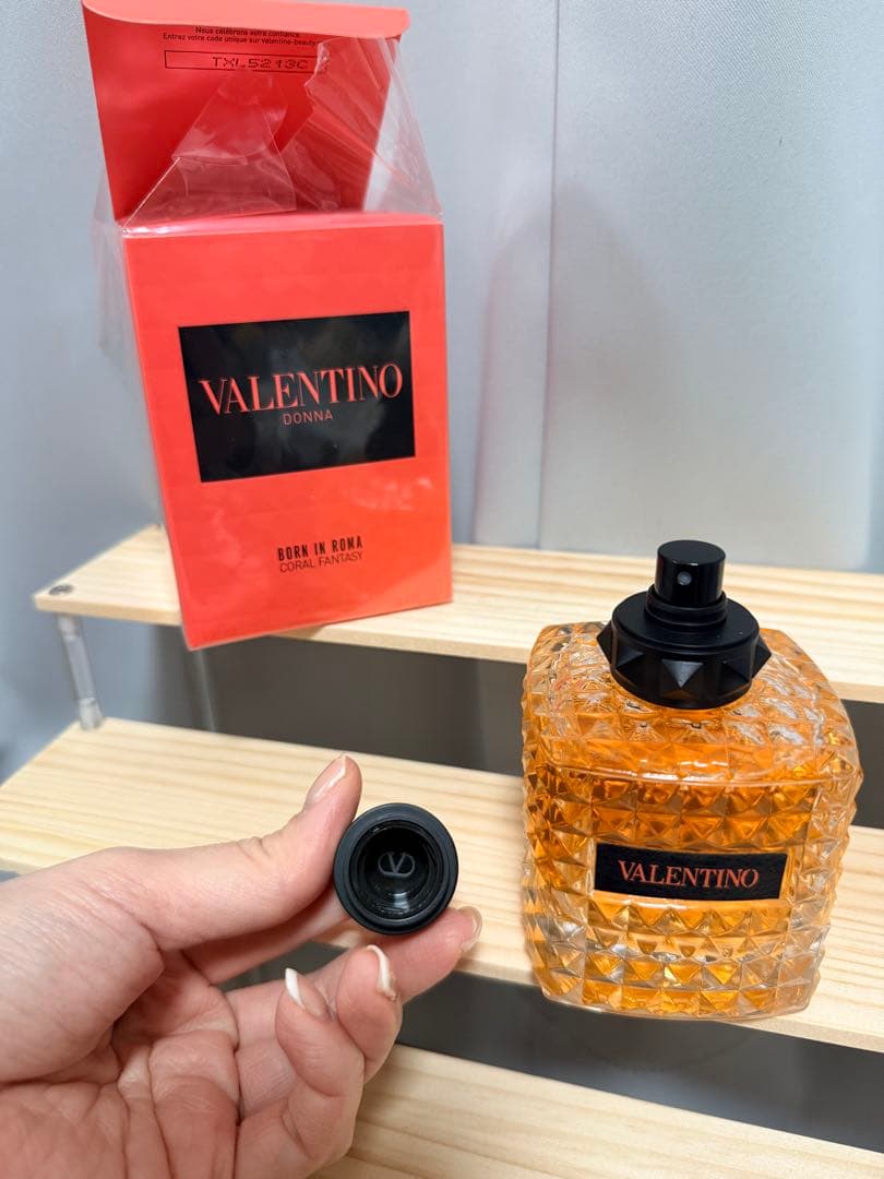 VALENTINO DONNA 香水