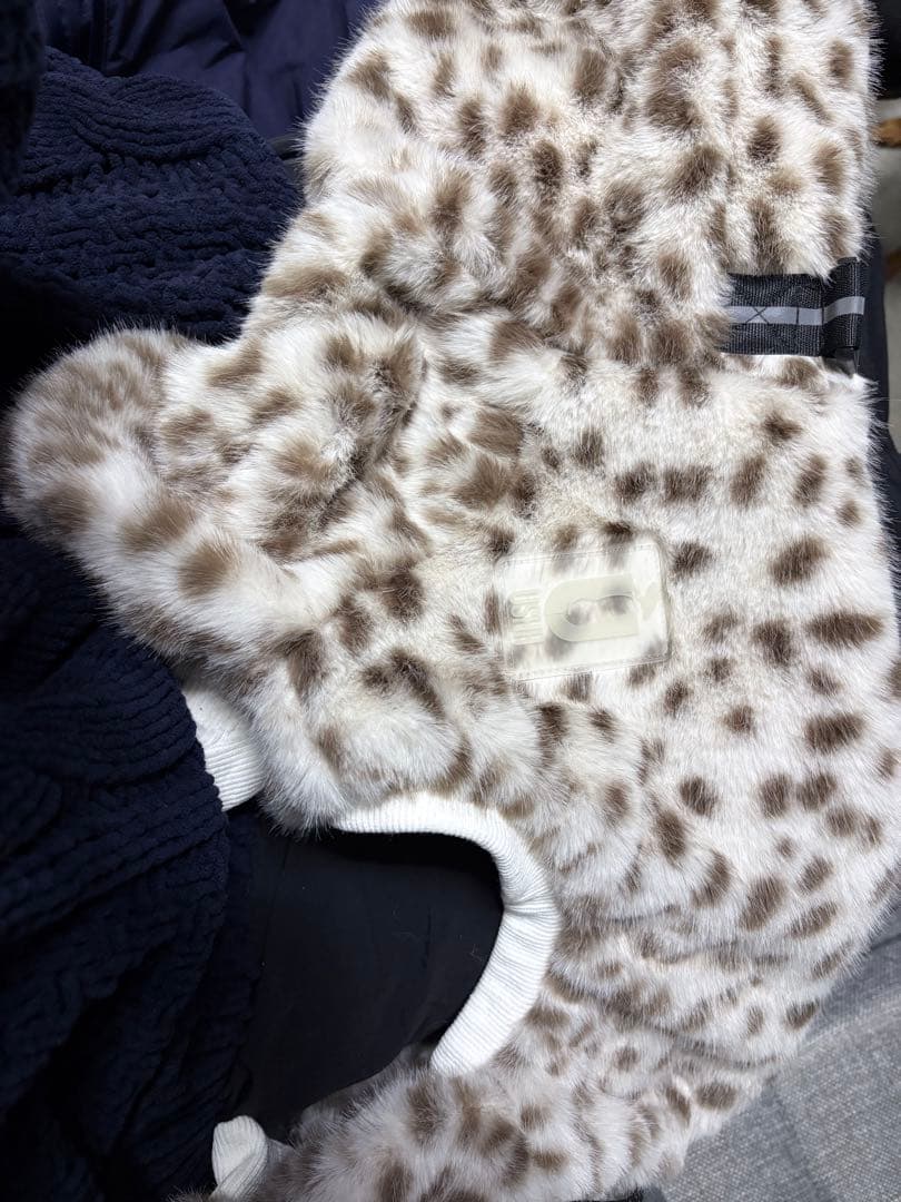 ushh ECO-FUR LEOPARD ロンパース　アイボリー　S 最終値下げ
