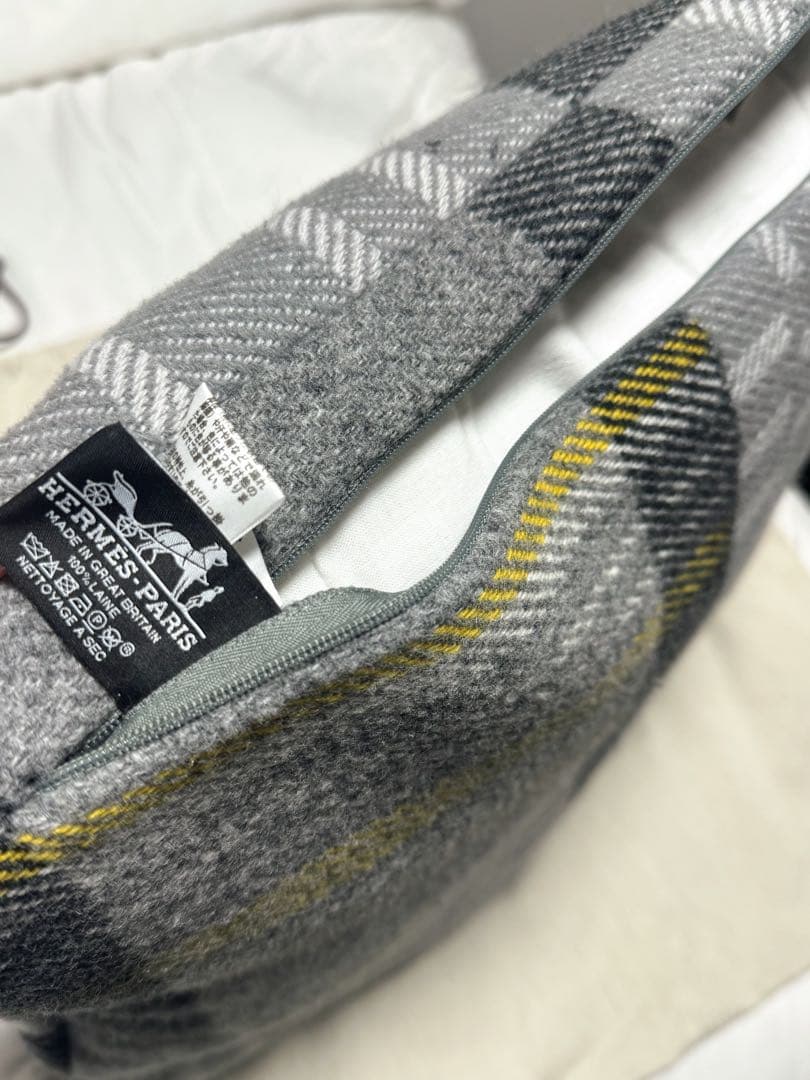 HERMES エルメス クッション