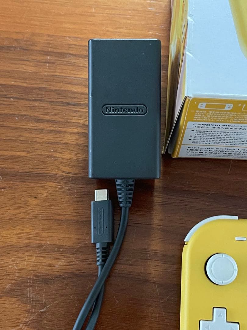 【動作確認済】Nintendo Switch Lite 【付属品充実！】