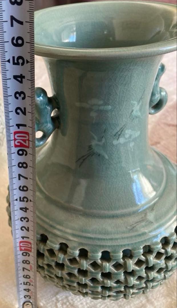 青磁壺　陶磁器　骨董　アンティーク　韓国