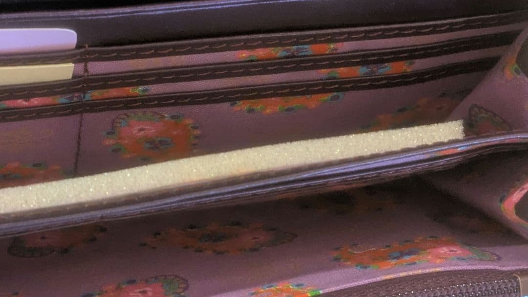 ♥新品・未使用品♥アナスイ ANNASUI ハリーフラップ 財布 ドーリーガール