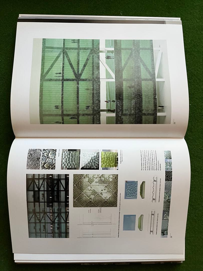 KNZWARCH　AMOMA REM KOOLHAAS 131/132