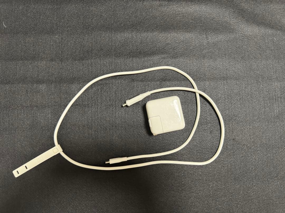 M1 Apple MacBook Airシルバー クリアケース付き