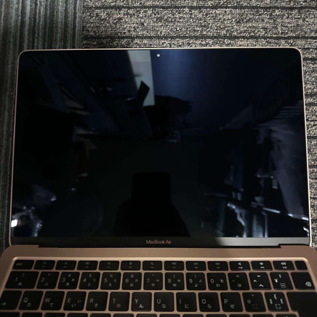 MacBook Air 2020 13インチ M1 8GB 256GB 10
