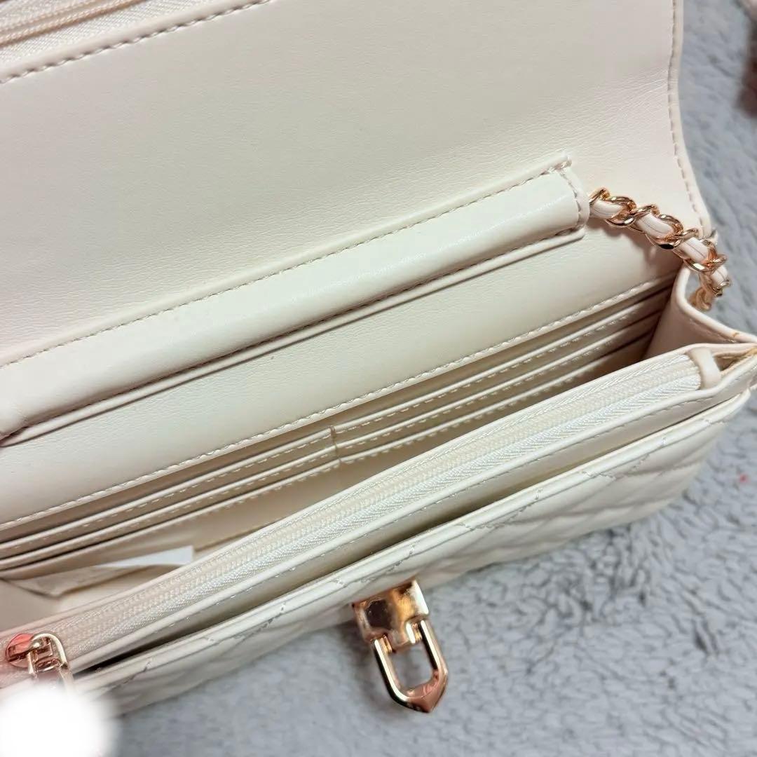 チャールズアンドキース Cressida クレシダ キルトプッシュロッククラッチ