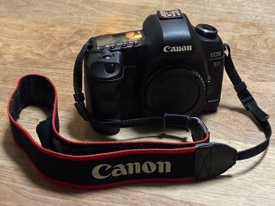 g*9様 Canon EOS 5D Mark II 一眼レフカメラ