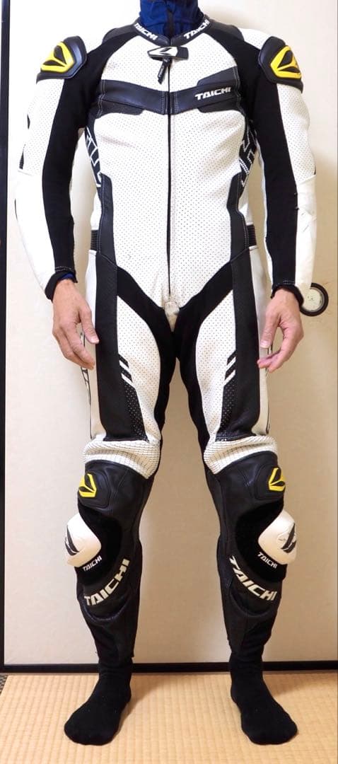 世*和様 RSTAICHI GP-WRX R305 LEATHER SUITサイ