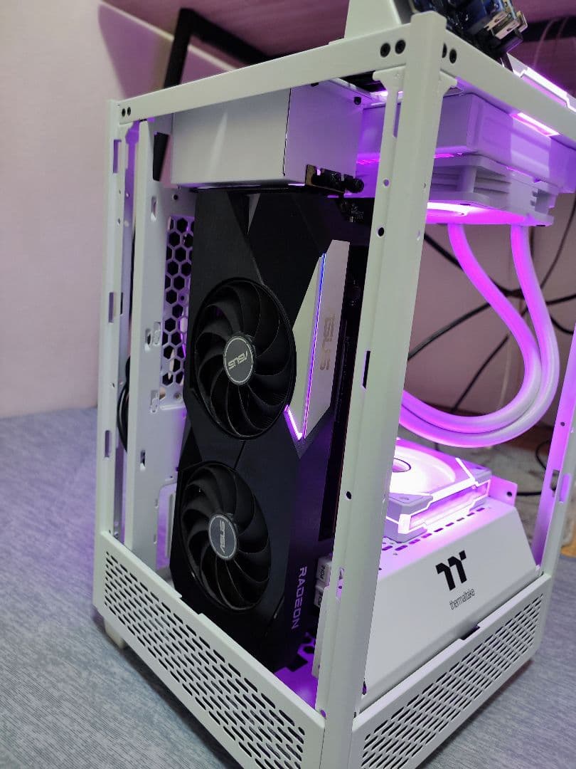 Windowsデスクトップ Intel Corei7-12700F + Radeon RX6700XT