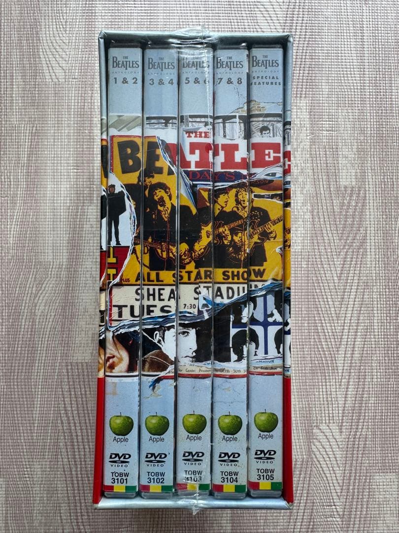 新品未開封未使用　ザ・ビートルズ・アンソロジー5ＤＶＤ　 初回赤帯付き