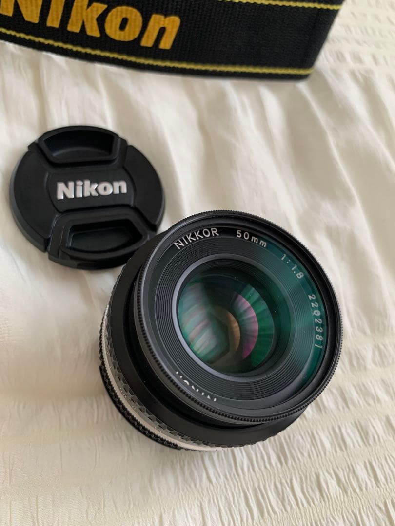 多言語対応D7100 18-105mm + Ai-S 50mm f 1.8