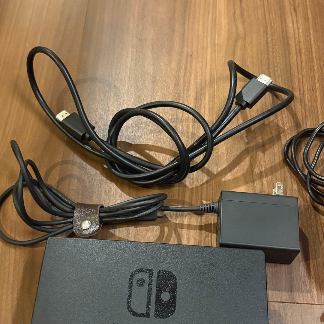 Nintendo Switch 本体＋付属品＋Switchコントローラー