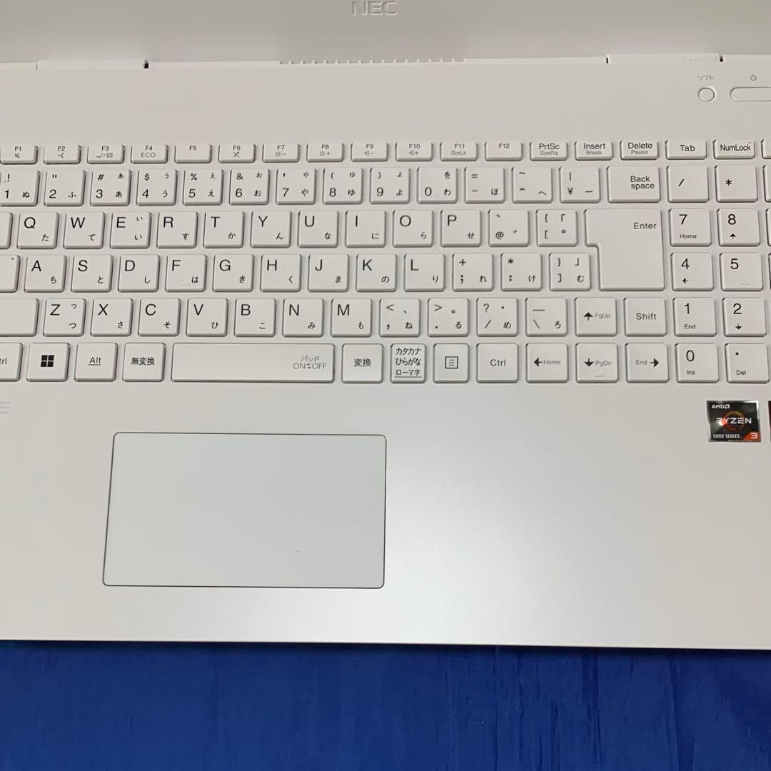 美品・2022年モデル・Ryzen3 NEC ノートパソコン LAVIE N15