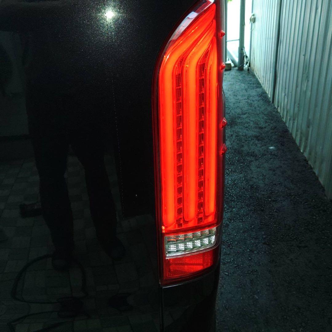 ヴァレンティ　Revo2 200 ハイエース　ハーフレッド　点灯確認済