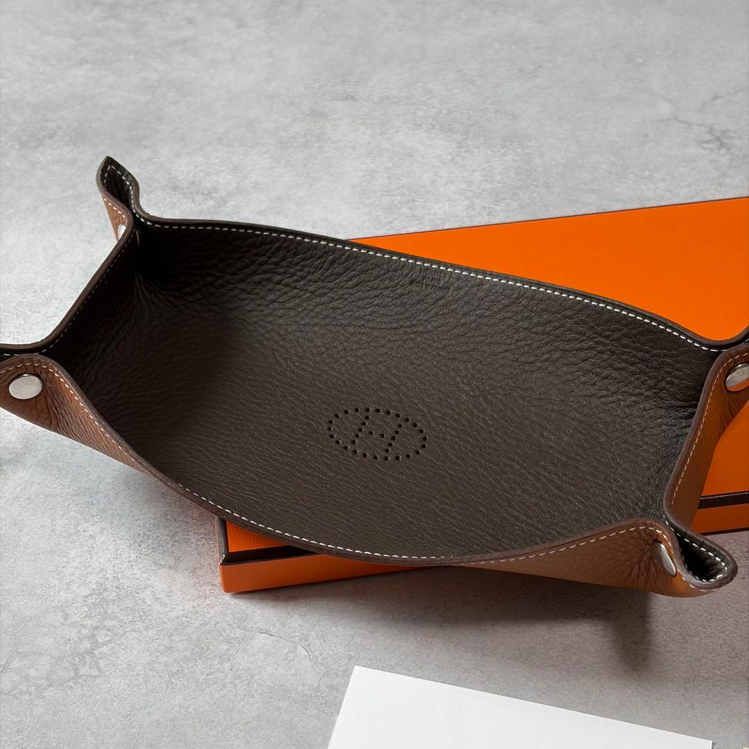 HERMES Ｈエヴリン ミーズ・エ・ルランス トレイ Ｚ刻印 小物入れ