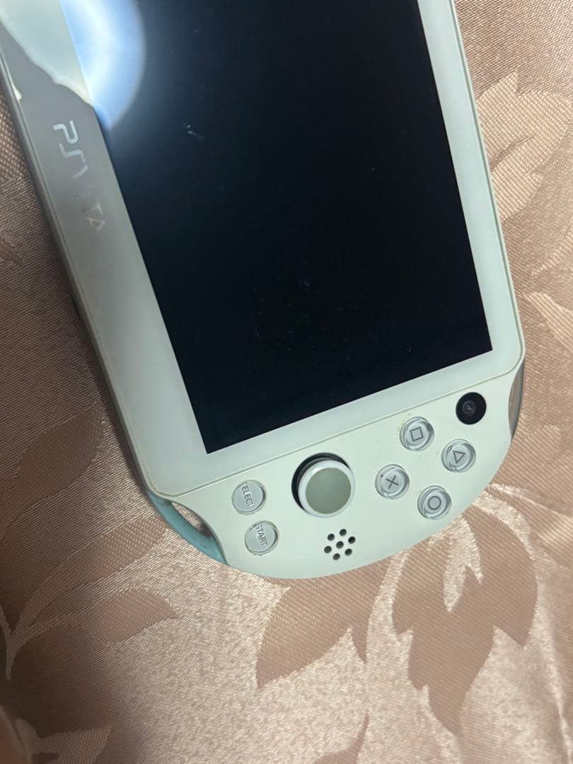 SONY ソニー　PSVITA PCH-2000 ライトブルーホワイト　本体