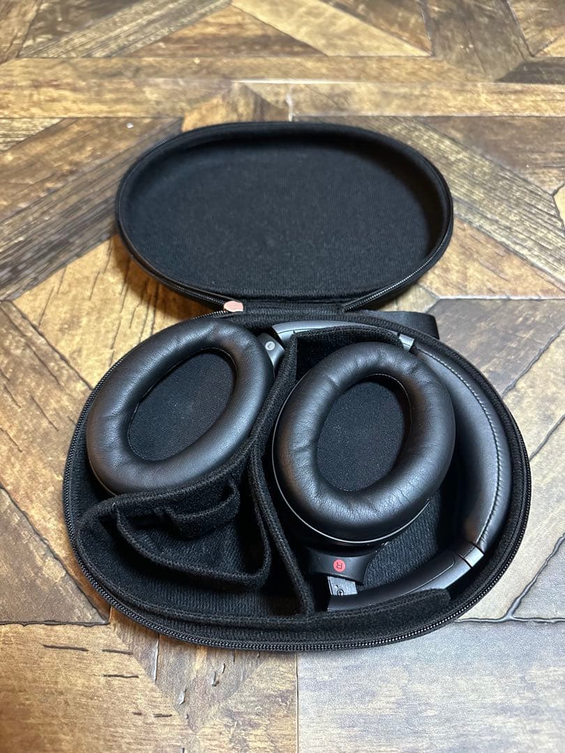 SONY ワイヤレスノイズキャンセリングヘッドホン WH-1000XM3