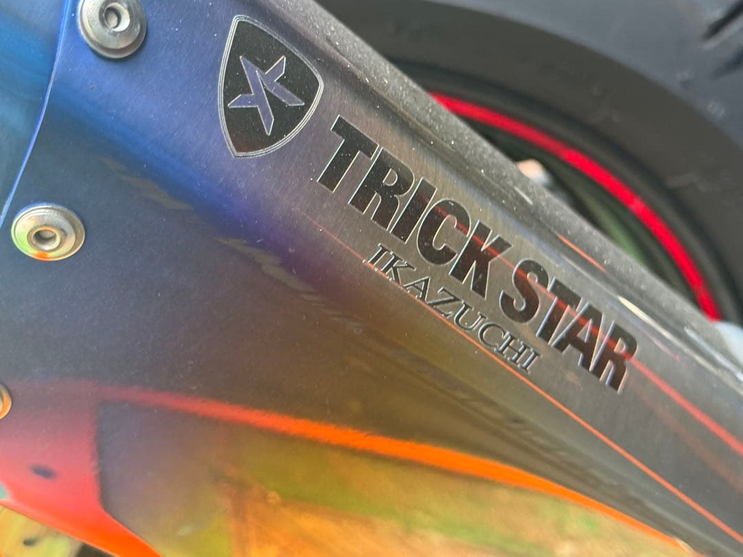 ZX4R ZX-4RR トリックスター スリップオンマフラー　IKAZUCHI