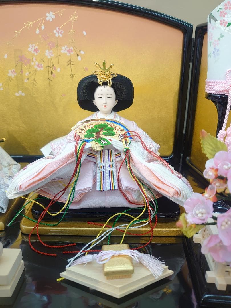 ●さくらの着物おすすめです●新品おひなさま●　さくら刺繍飾り　フルセット