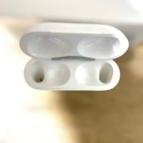 AirPodsPro (第2世代) 本体 Lightning