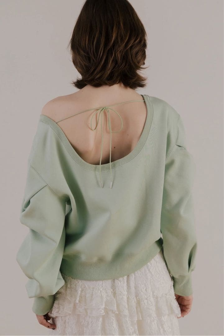 【45%オフ】新品未開封THE TOE オフショル　ミントグリーン スウェット