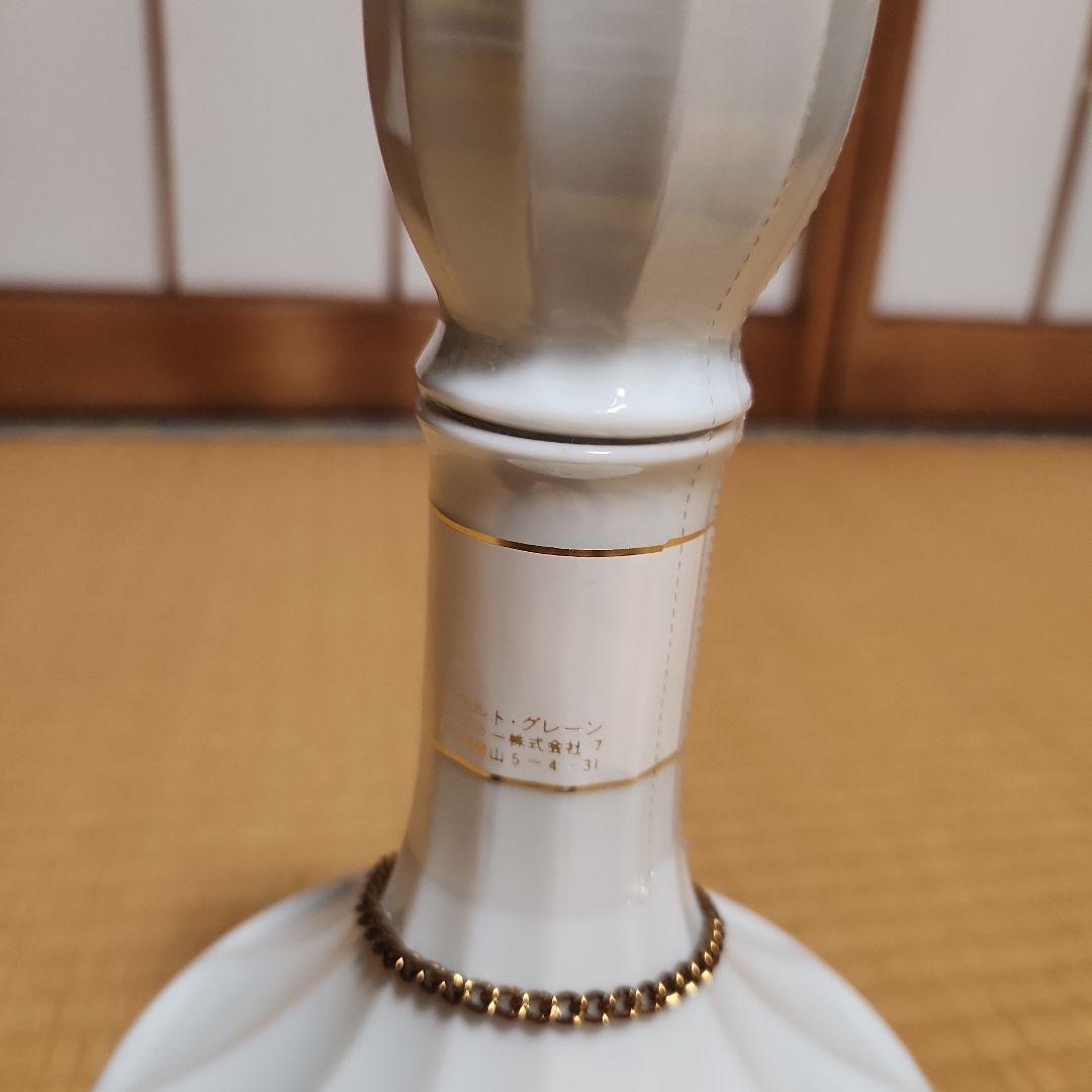 NIKKA ウイスキー 白陶器ボトル