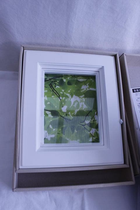 額縁　2 個販売となります。