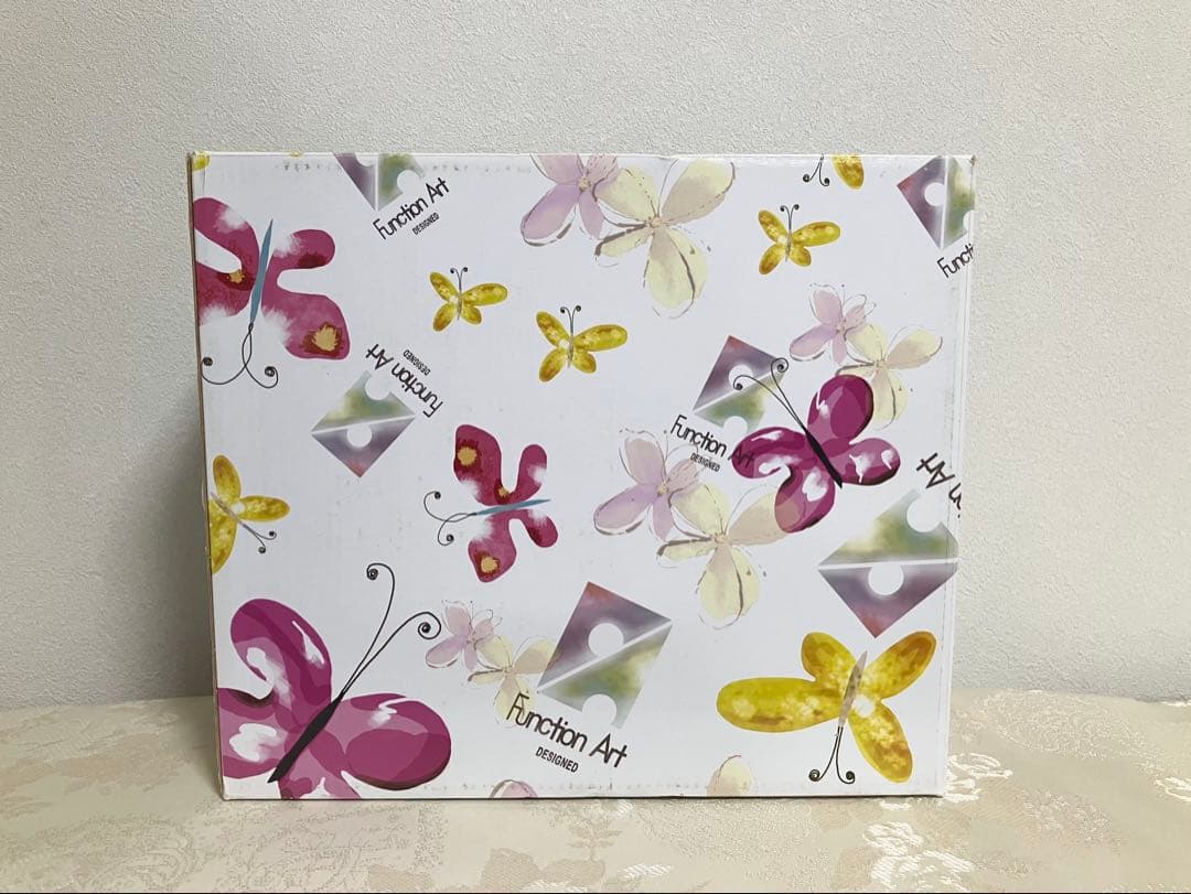 【新品】馬　置物　陶器　陶磁器　バラ模様