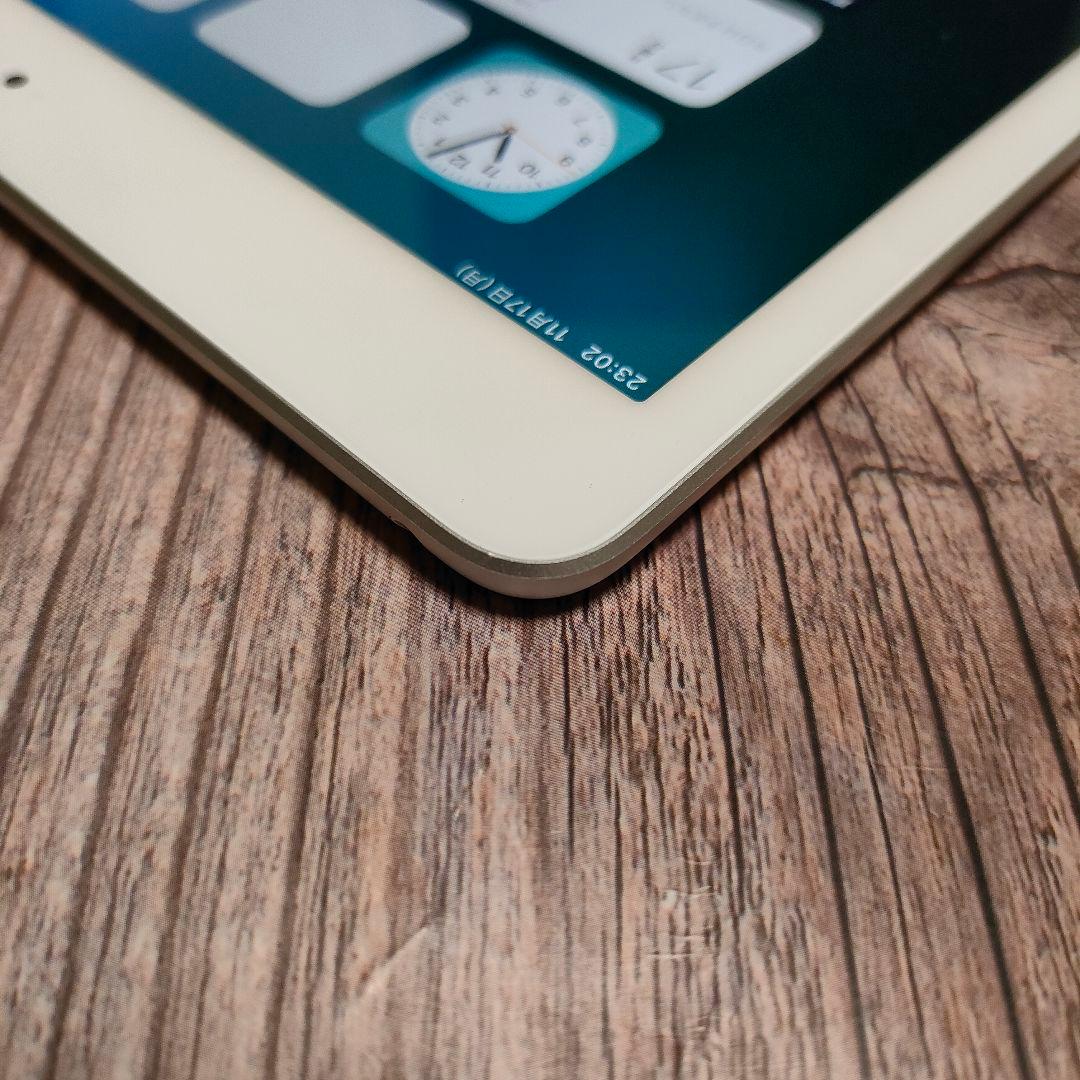 iPad 第7世代 32GB シルバー 美品