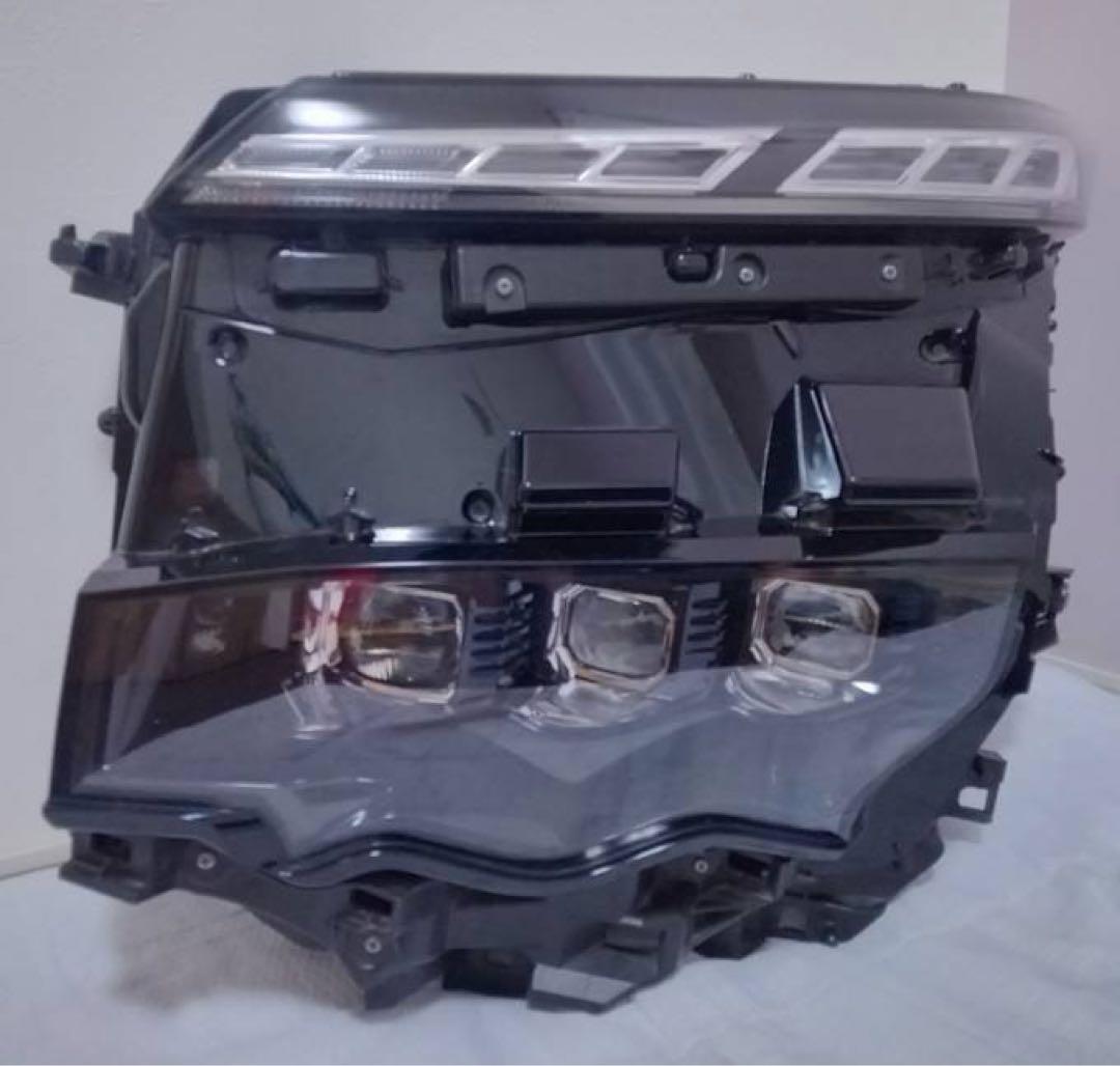 90ヴォクシー左ヘッドライト 純正品