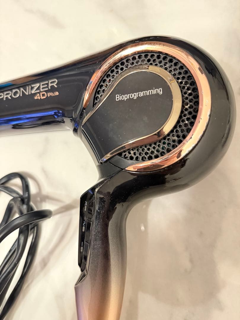 REPRONIZER 4D Plus　ドライヤー