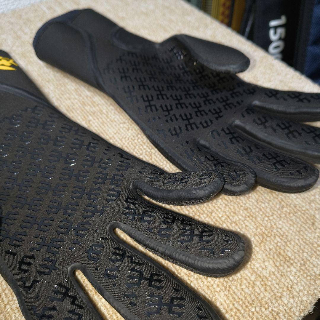 patagoniaパタゴニア ユーレックスR3 サーフグローブ 3mm Lサイズ