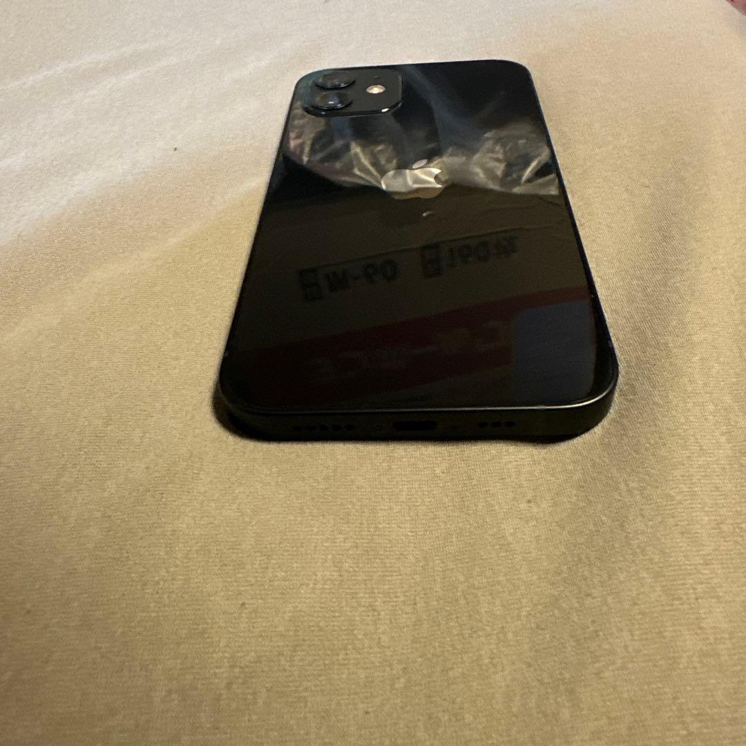 iPhone 12 64GB SiMフリー