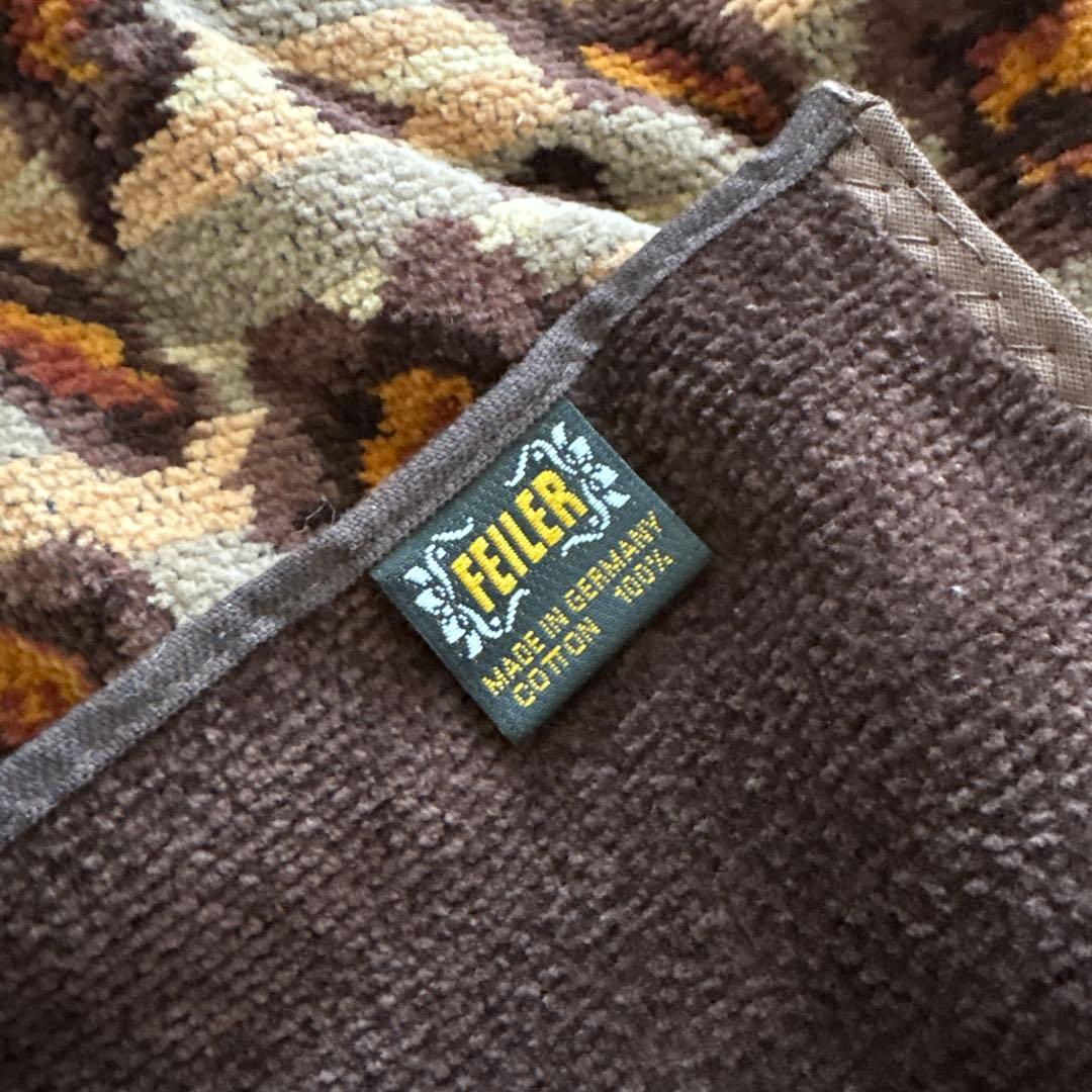 未使用　FEILER バスタオル　レオパード　フェイラー　豹柄　花柄　ブラウン系