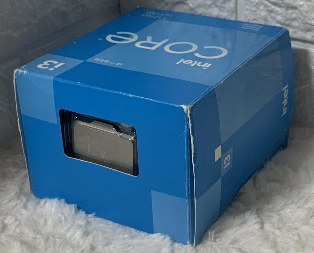 高性能 Intel Core i3-12100F 第12世代