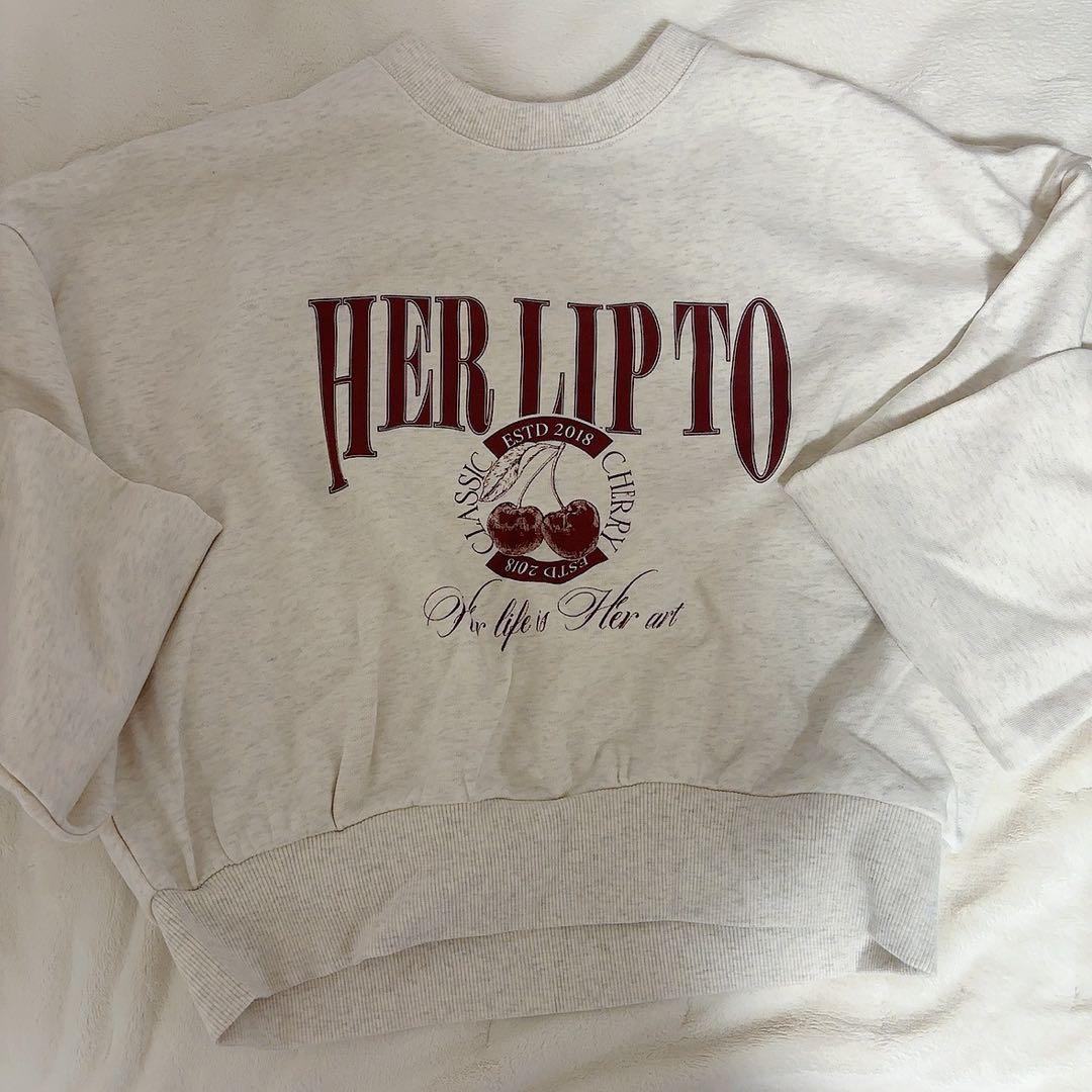 トップス herlipto Classic Cherry Sweatshirt