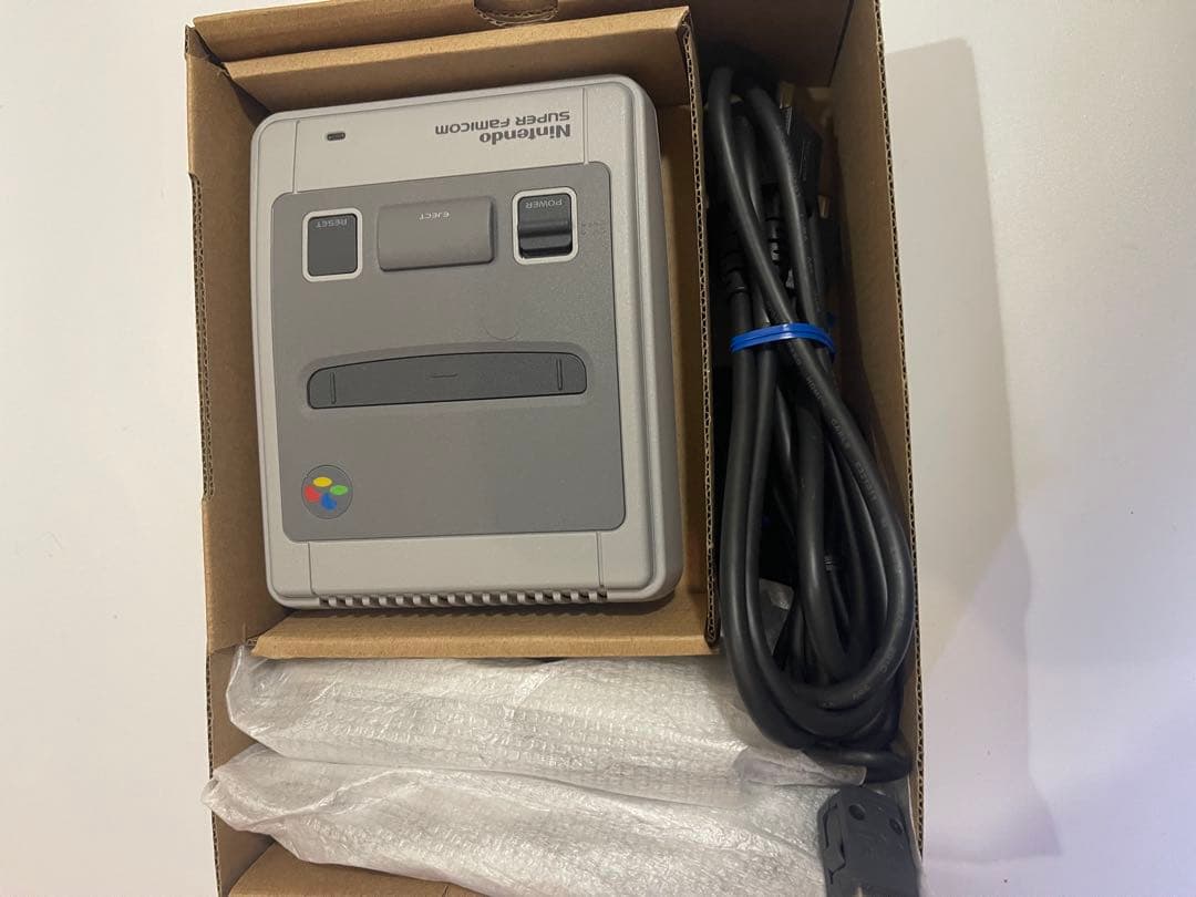 ニンテンドークラシックミニ スーパーファミコン　ACアダプタ付き