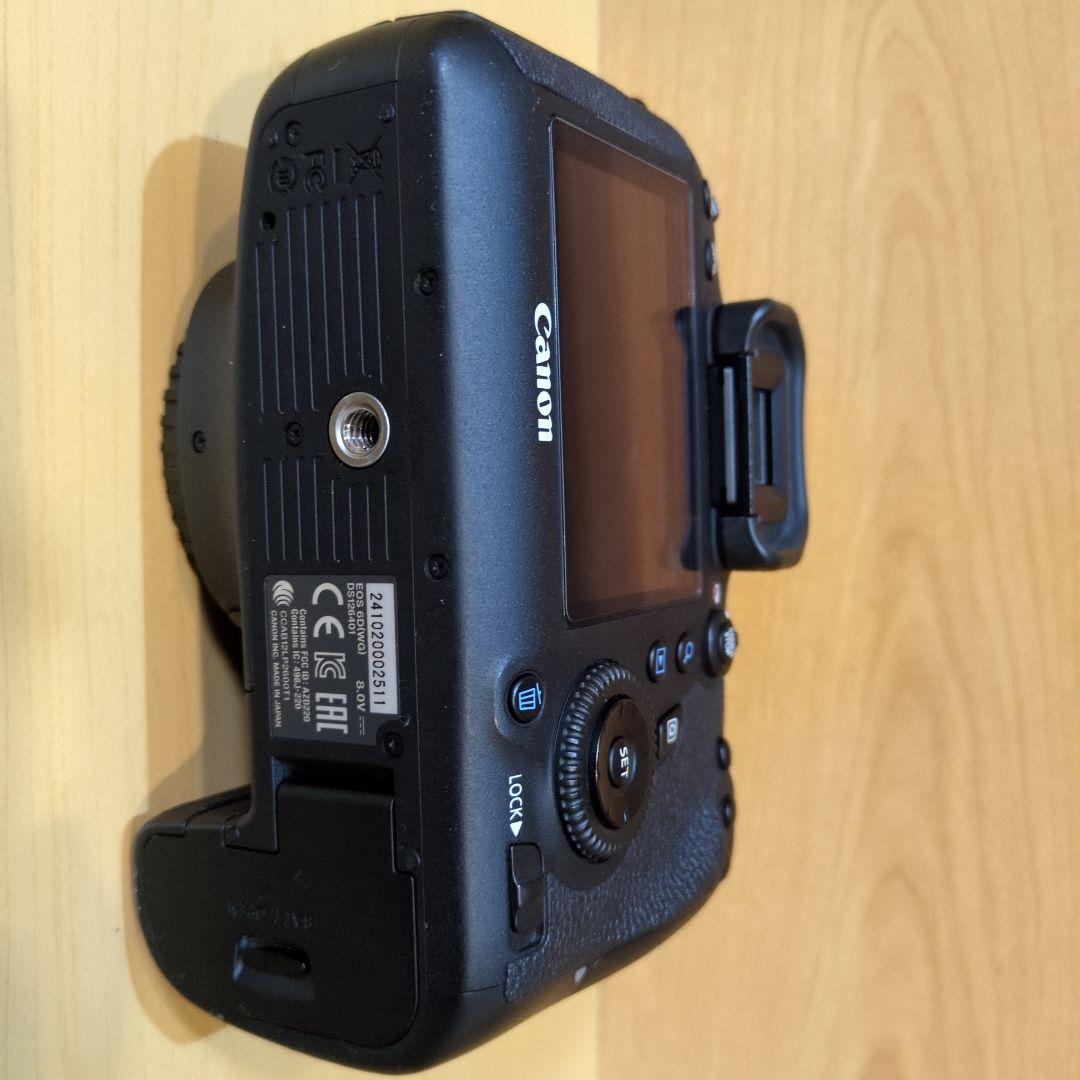 Canon EOS 6D デジタル一眼レフカメラ 24-105mmレンズ付き