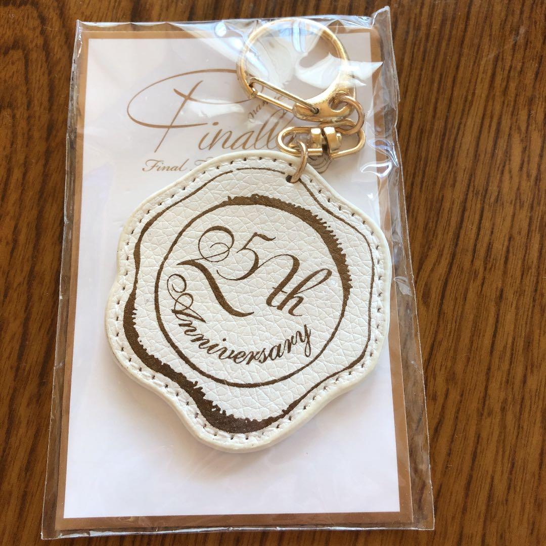 安室奈美恵25th Finally CD＆キーホルダー